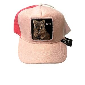 NWT Goorin Bros Pink and White “Cutie” Hat with Animal Patch